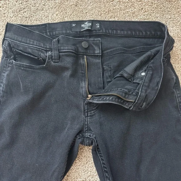 Hollister Black Skinny Jeans Classic Style - Picture 3 of 6